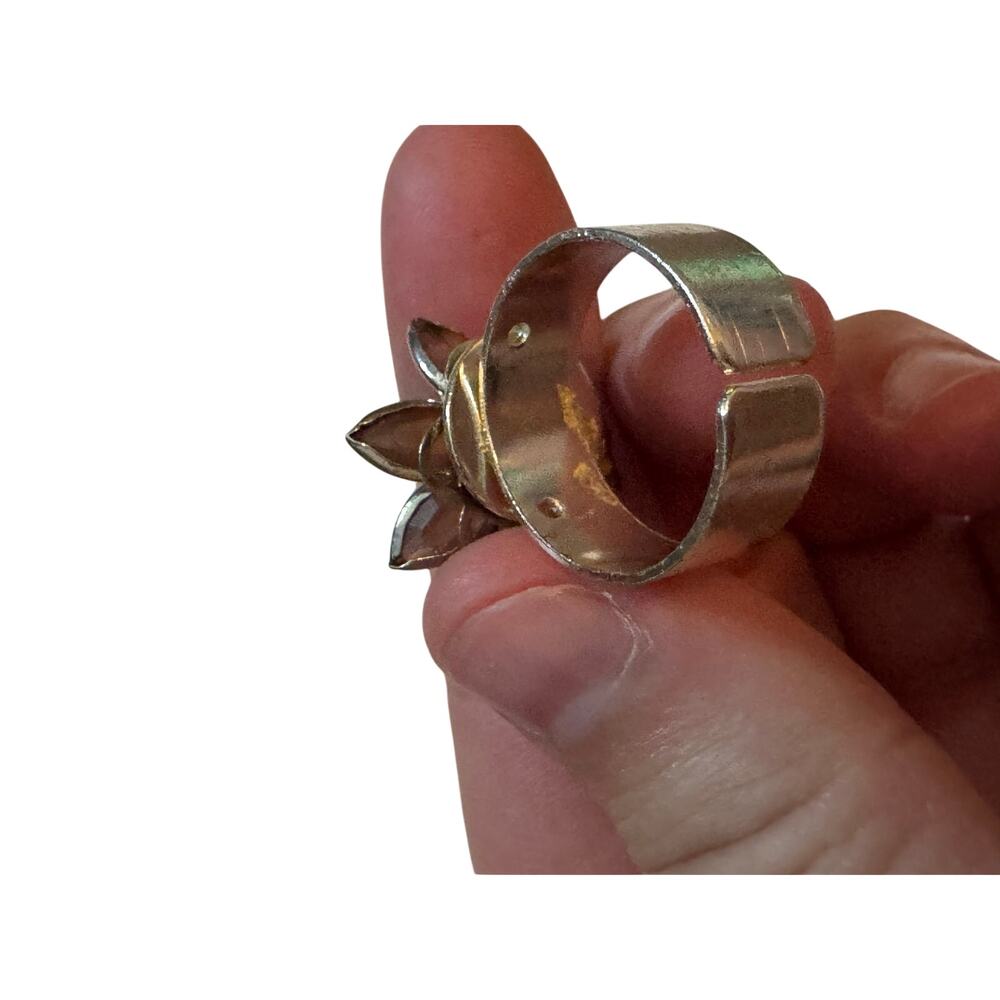 Silver Flower Adjustable ring - Picture 3 of 8